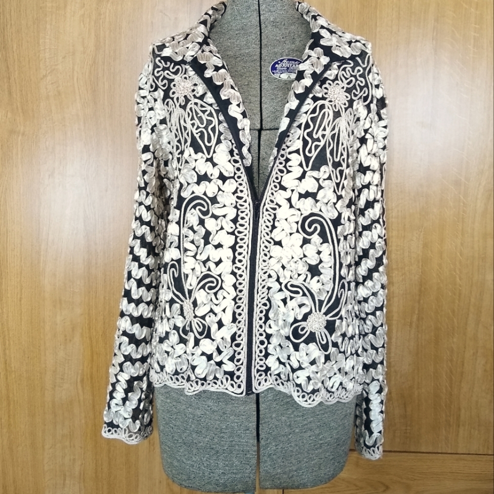 Damee, Inc. lightweight ornate floral embroidered ribbon jacket